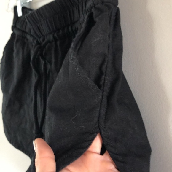 NWOT Rewash Black Linen Pockets Elastic Shorts Size XS Lightweight Minimalist - Picture 4 of 8